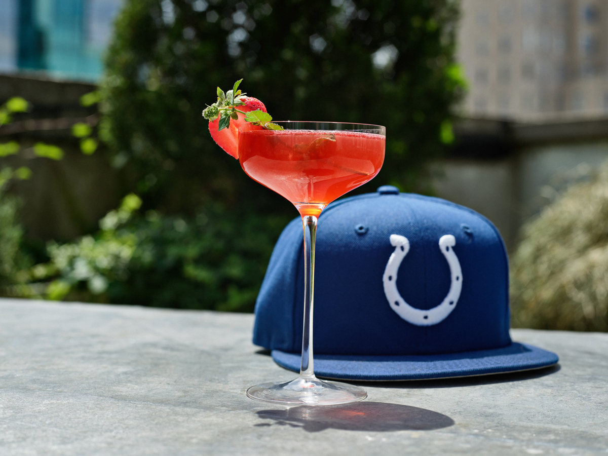 Crown Royal Indianapolis Colts The Crowned Colt Whisky Cocktail